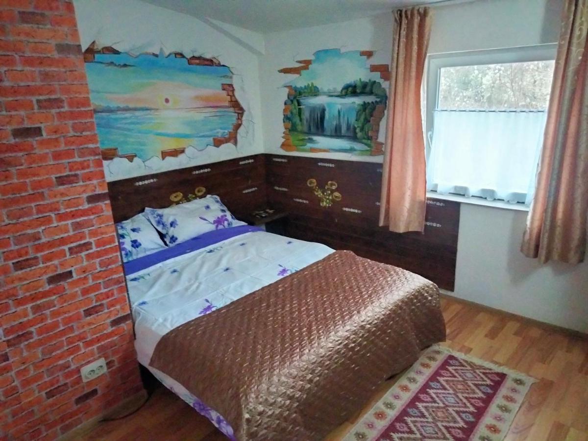 Casa Piscul Lupului Villa Pucioasa Kültér fotó