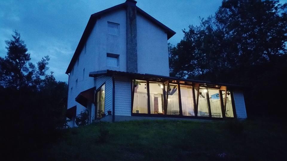 Casa Piscul Lupului Villa Pucioasa Kültér fotó