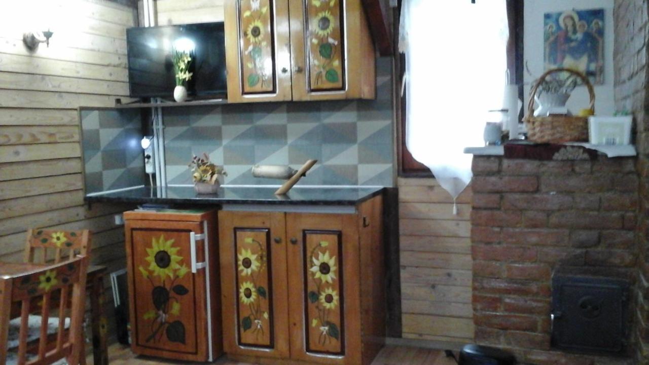 Casa Piscul Lupului Villa Pucioasa Kültér fotó